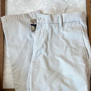 Dockers Men's Tan Chinos